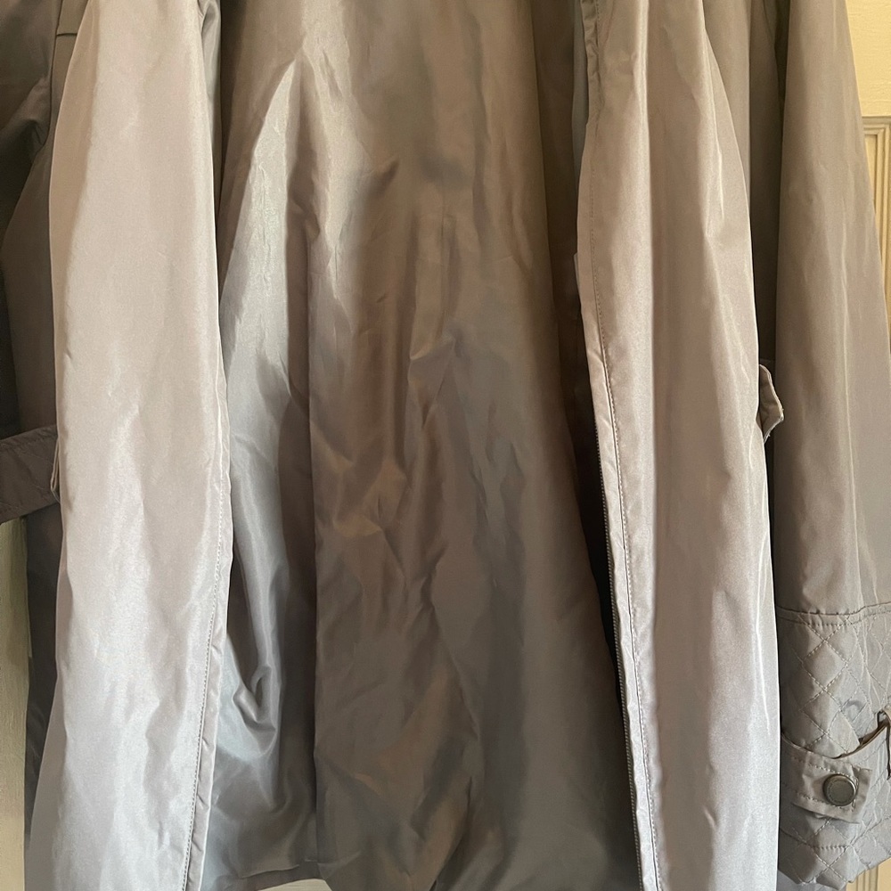 Jacket/Raincoat Light army green with check hood - Picture 4 of 5